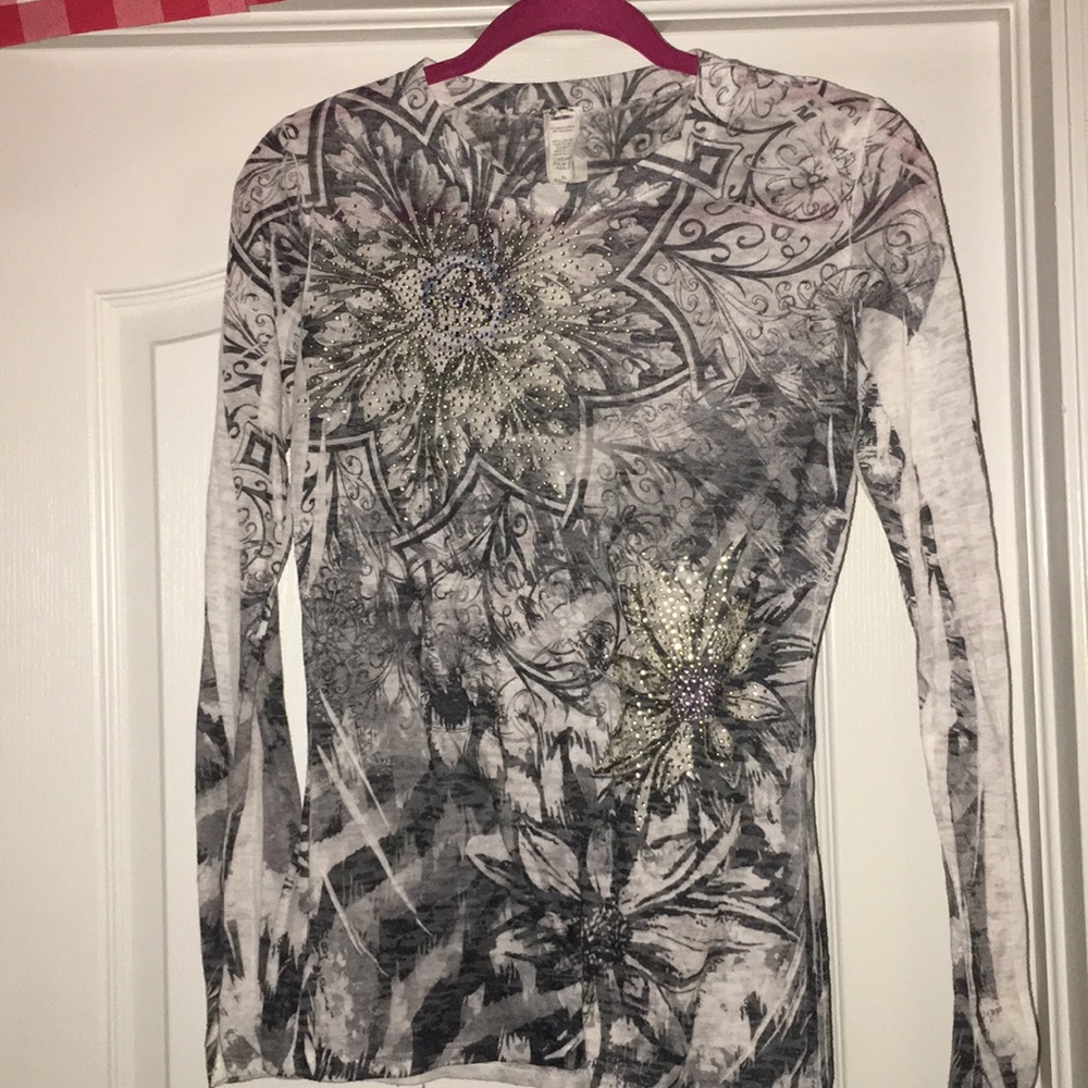 Daytrip shirt Sz XL